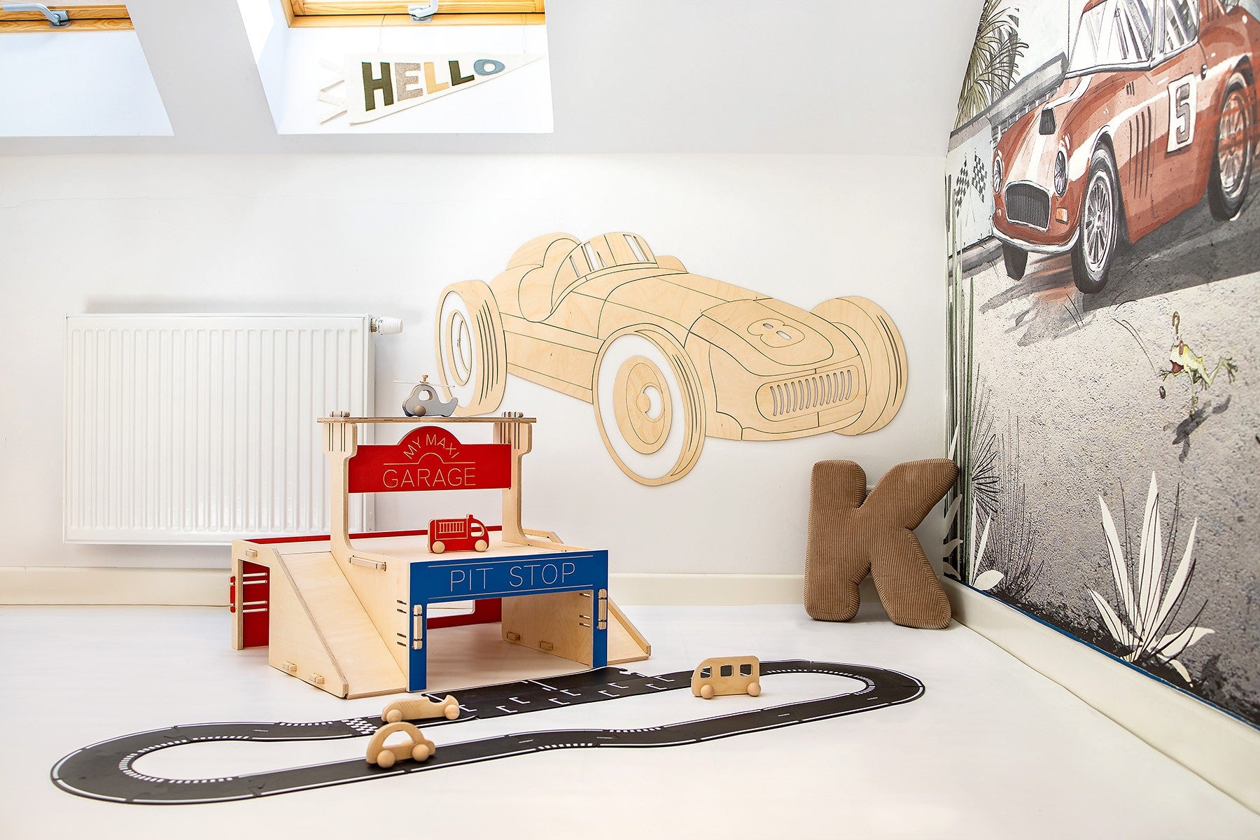 Wooden Wall Decoration - Retro Car
